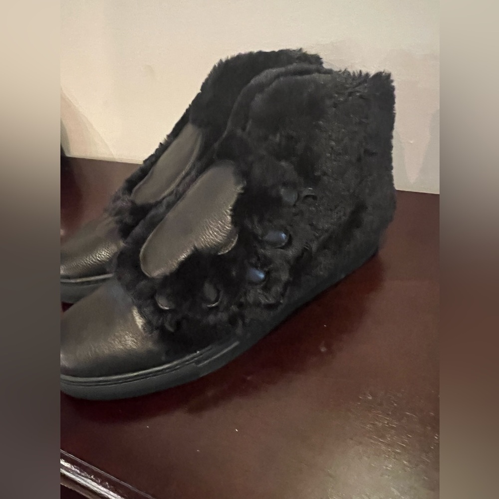 NEW Katy Perry The Honey Faux Fur Black Booties Boots 11 $129 Retail